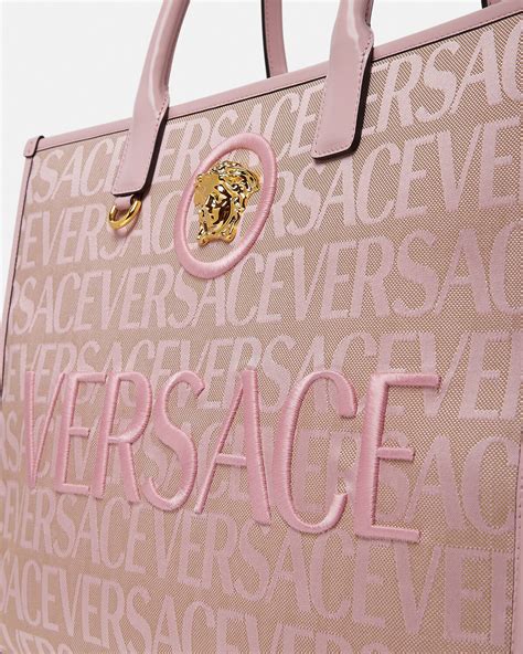 versace официальный интернет магазин|Versace online store.